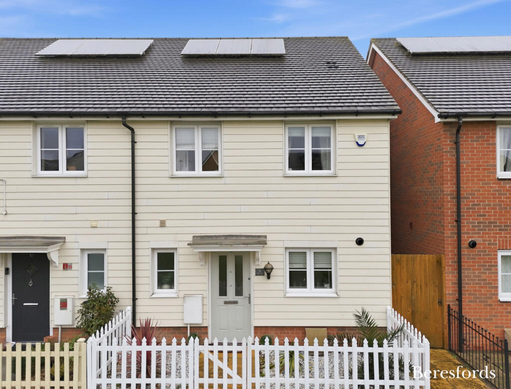 Main image of property: Humbleward Place, Romford, RM3