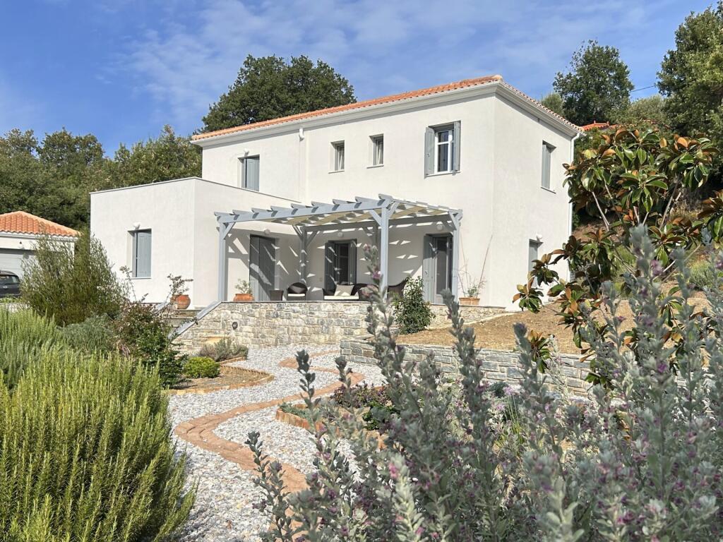 Main image of property: Evvoia, Kymi