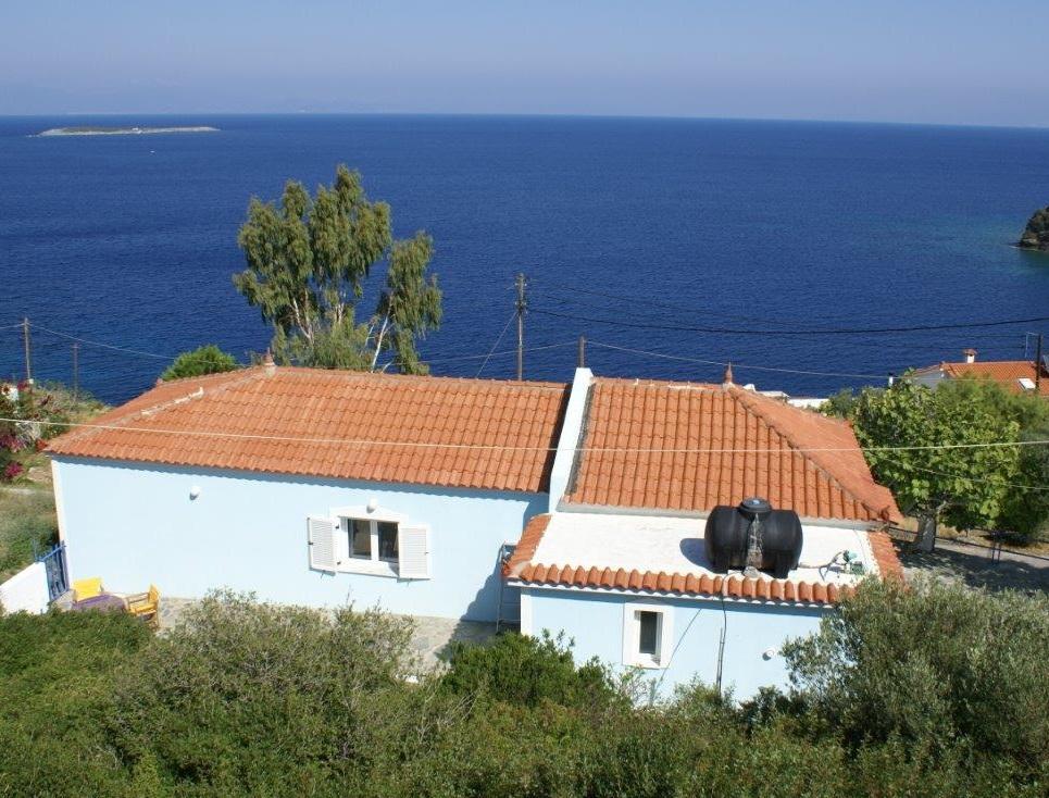 2 bedroom detached house for sale in Samos, Samos, Northern Aegean islands, Greece