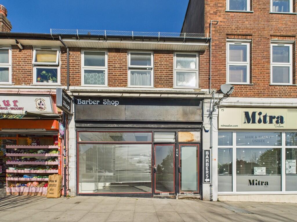 Main image of property: Russell Lane, London, N20