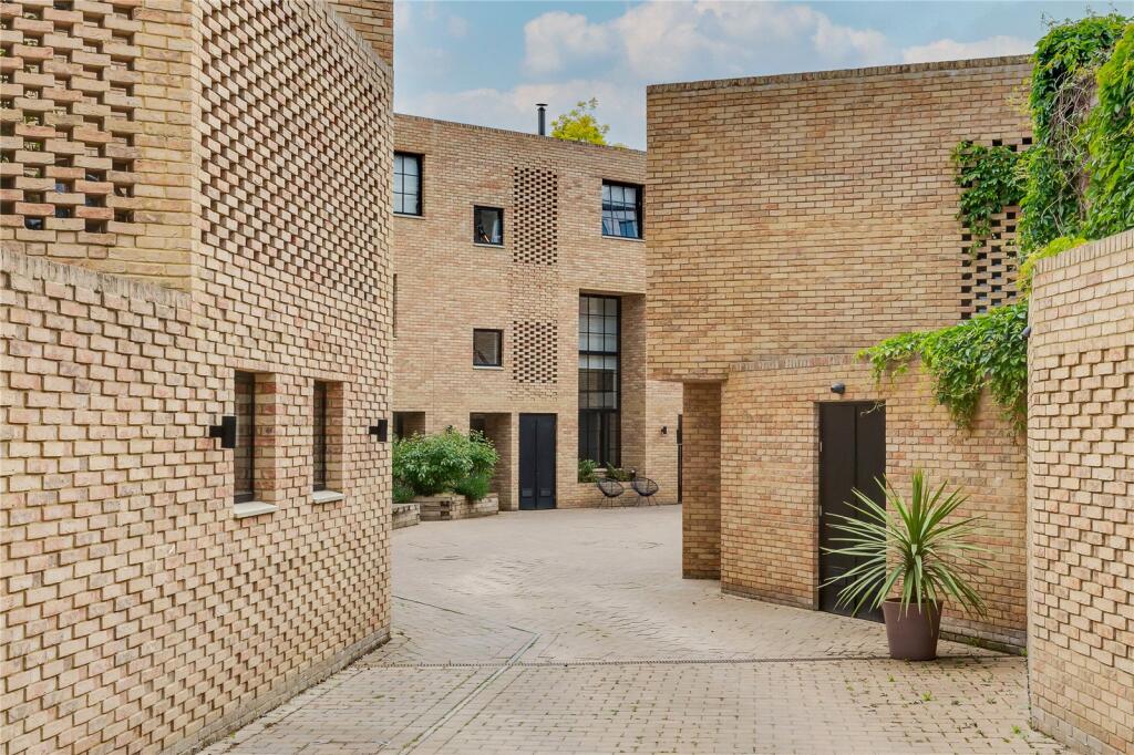 Main image of property: Old Yard, Queen's Park, London, NW10