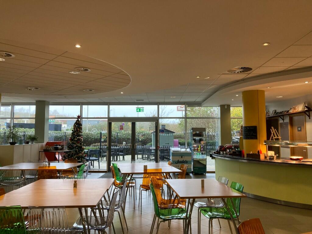 Commercial property to lease in Mercery Road, Weymouth, Dorset, DT3