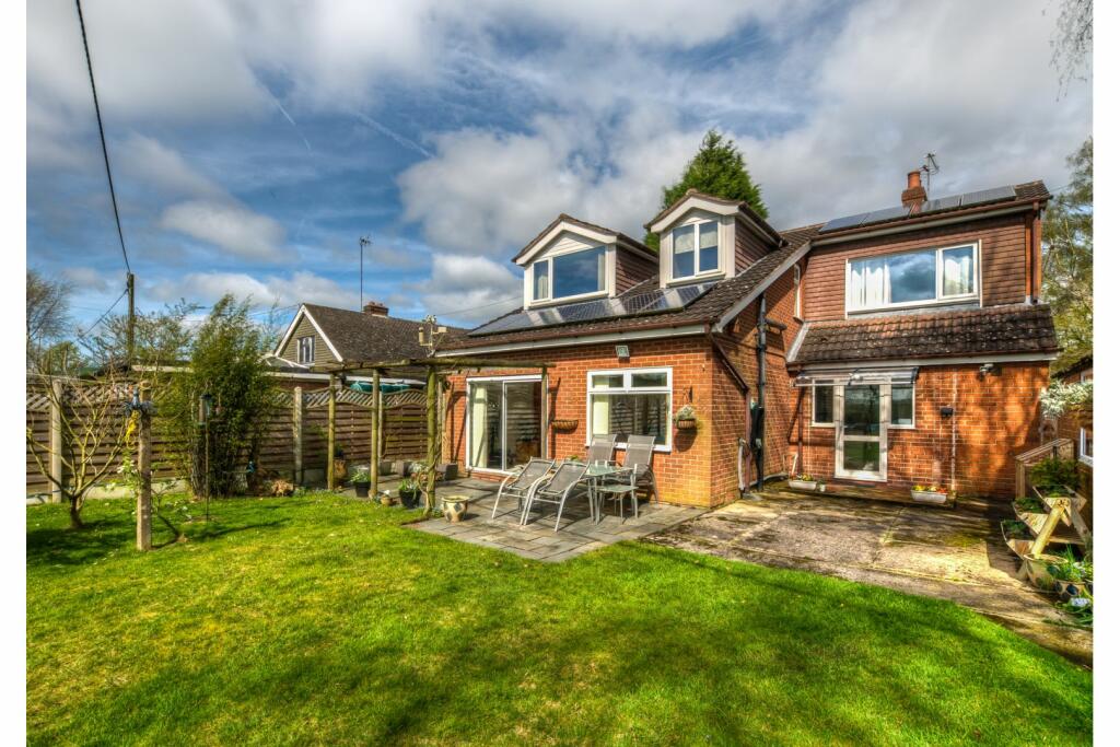4 bedroom detached house for sale in Brereton Heath Lane, Congleton, CW12