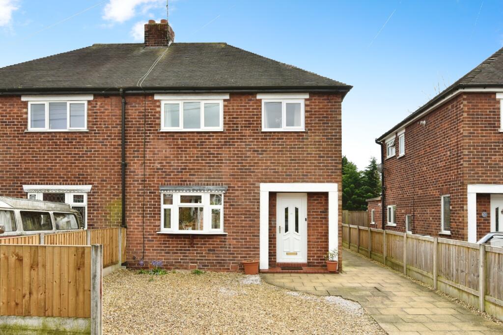 3 bedroom semidetached house for sale in Latham Road, Sandbach, CW11