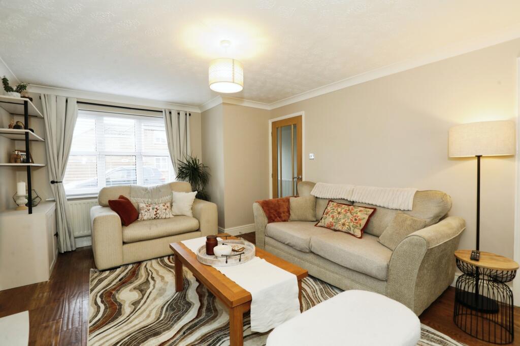 Additional property image - Rosewood Drive, Winsford, CW7