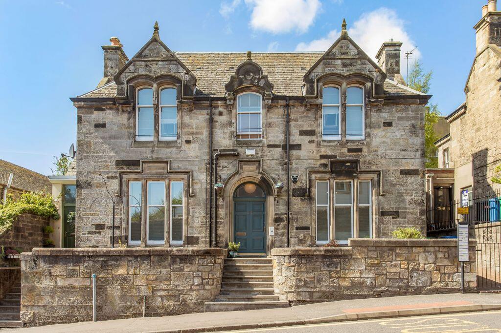 Main image of property: 83A New Row, Dunfermline, Fife, KY12 7DZ