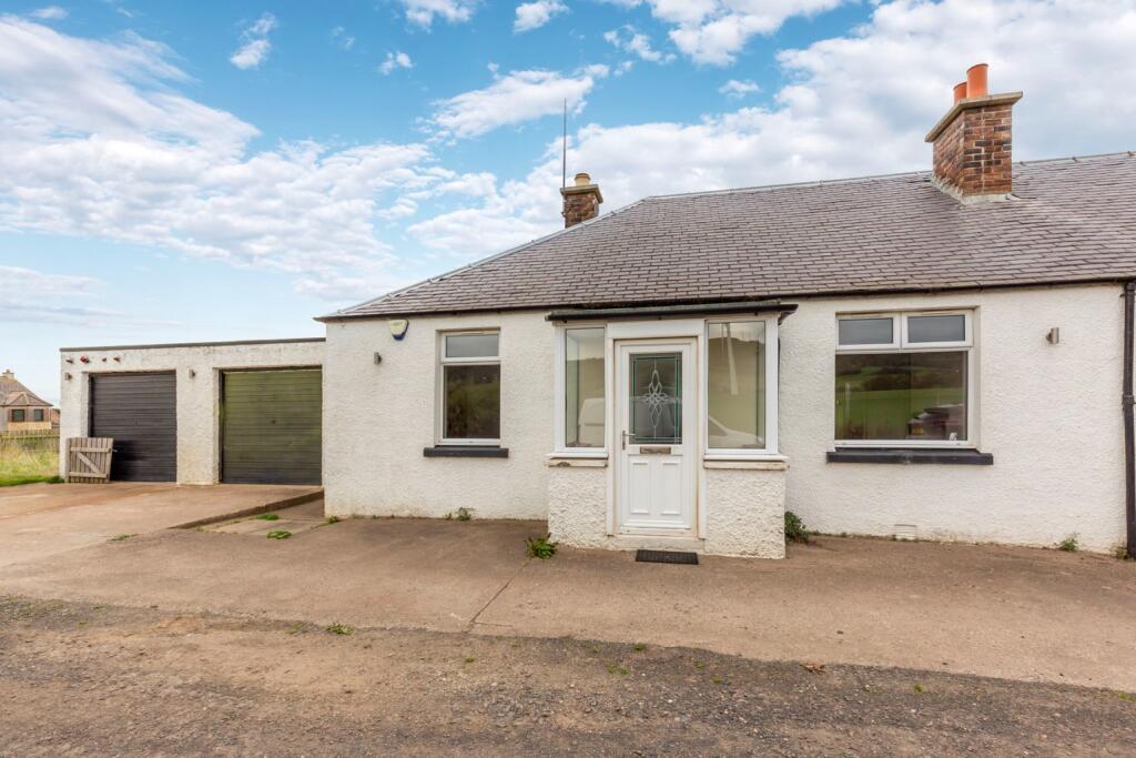Main image of property: 1 Jamesfield Cottages, Newburgh, Cupar, Perth and Kinross, KY14 6EW