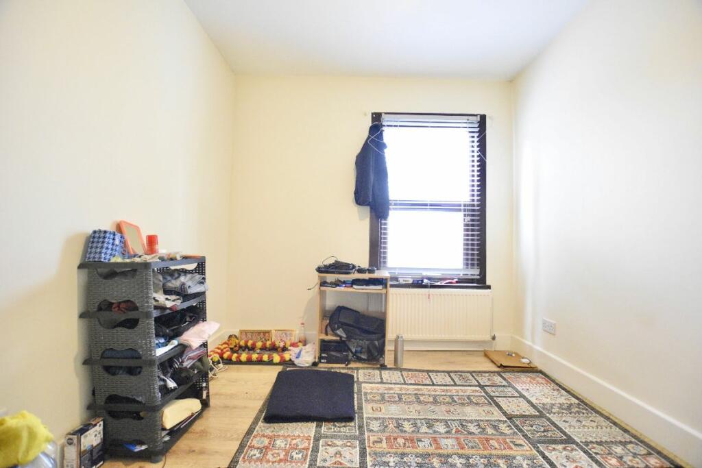 1 bedroom flat for rent in Creighton Avenue, Upton Park, E6