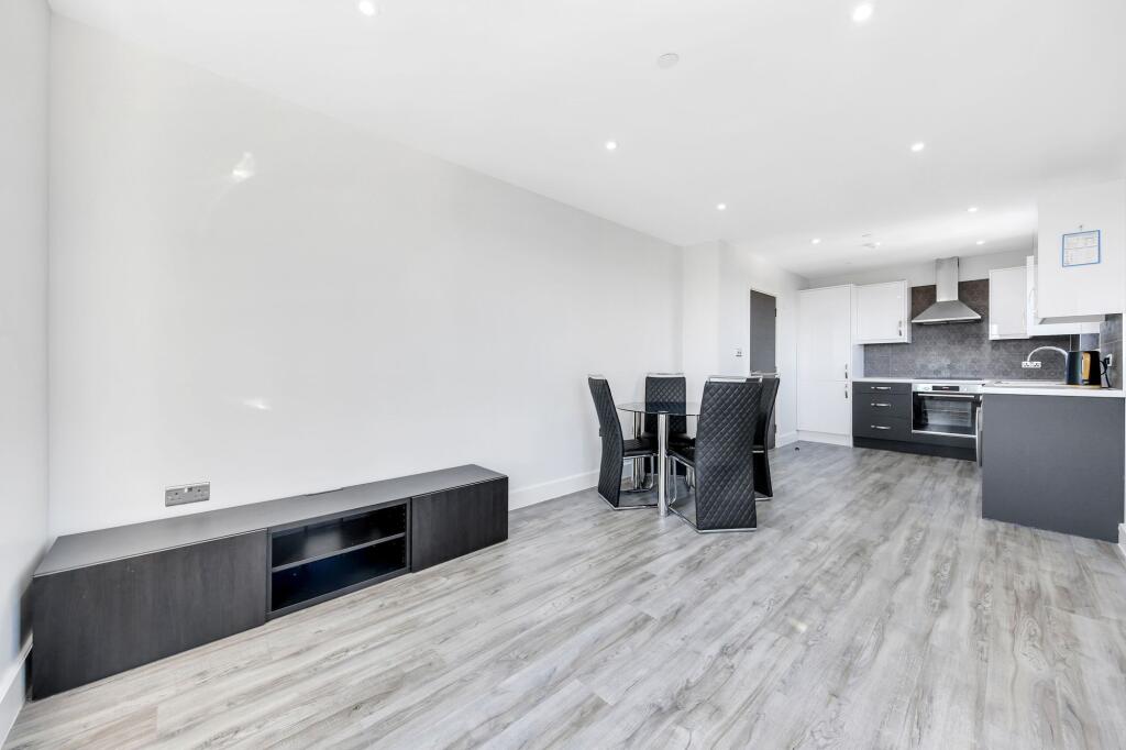 Main image of property: Goodmayes Road, Ilford, IG3