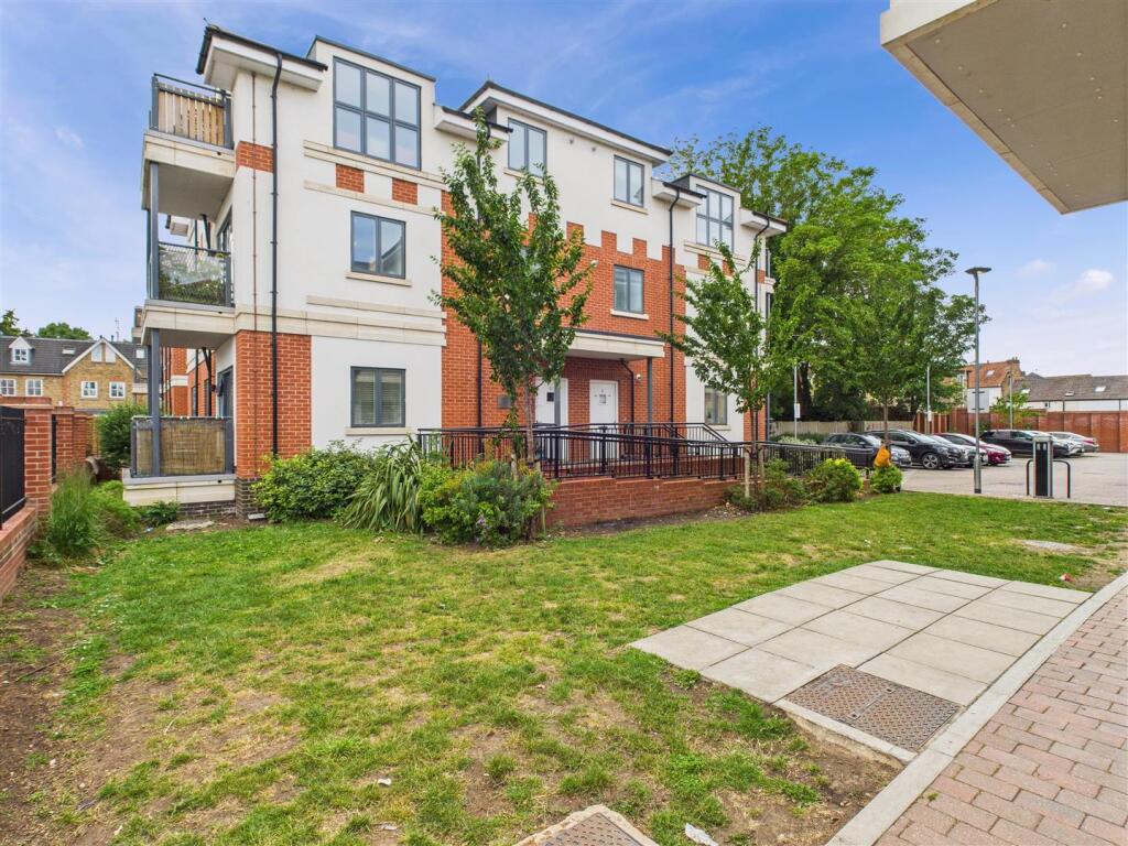 Main image of property: Hansler Grove, Molesey
