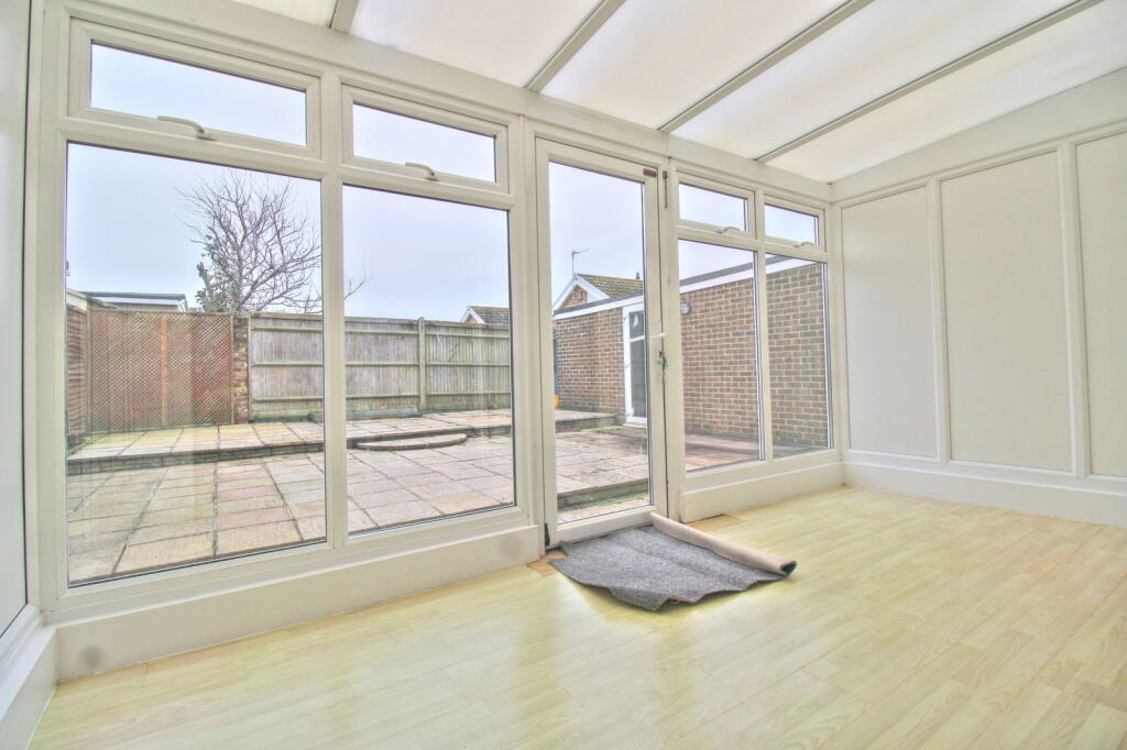 Additional property image - Gainsborough Crescent, Eastbourne, BN23 7NL