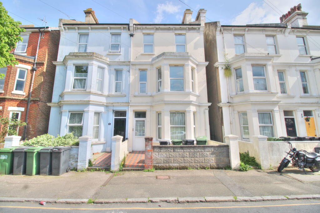 Main image of property: 84 Langney Road, Eastbourne, East Sussex, BN21 3JL