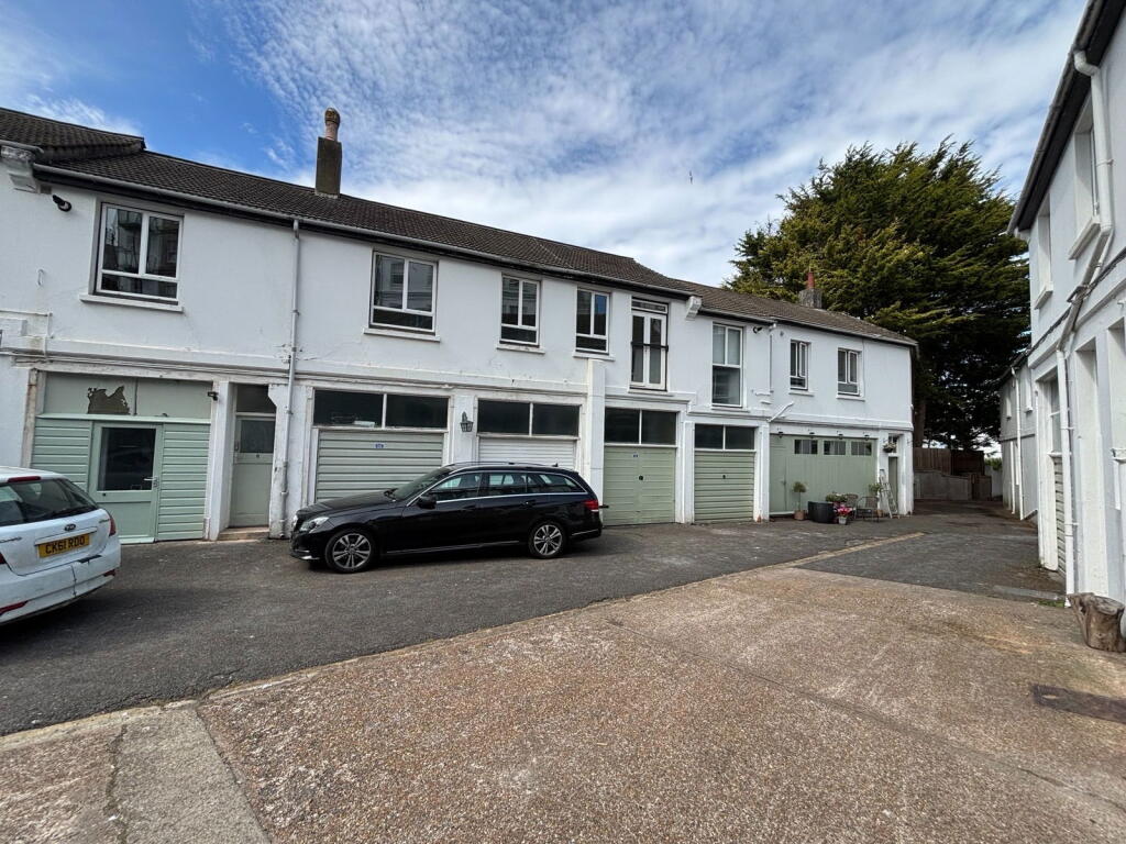 Main image of property: Silverdale Road, Eastbourne, BN20 7AB