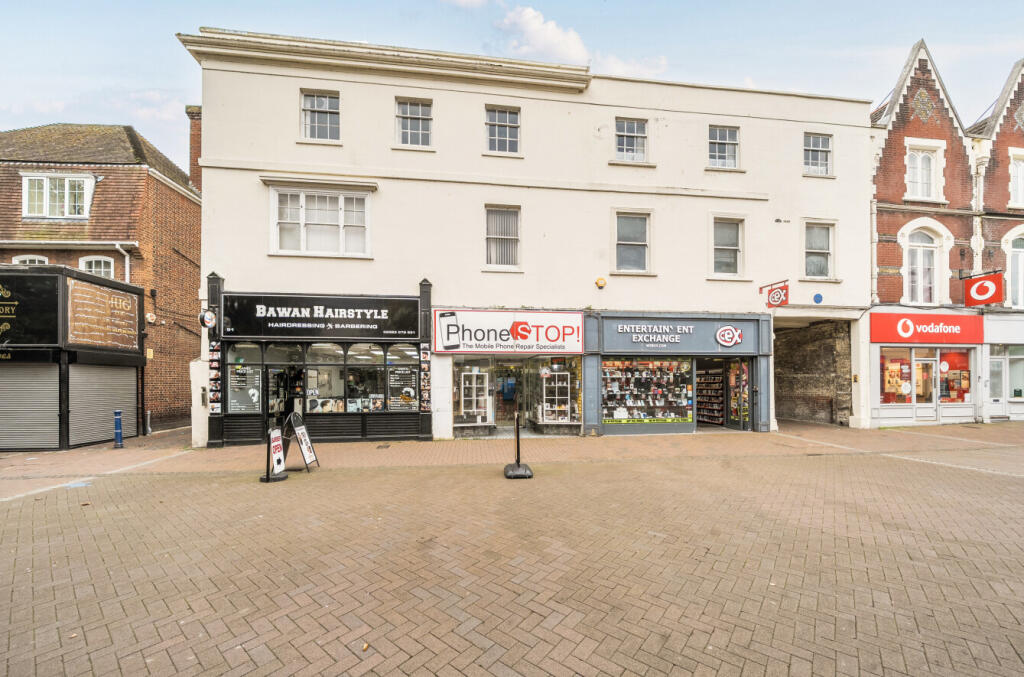 Main image of property: High Street, Gosport, Hampshire, PO12