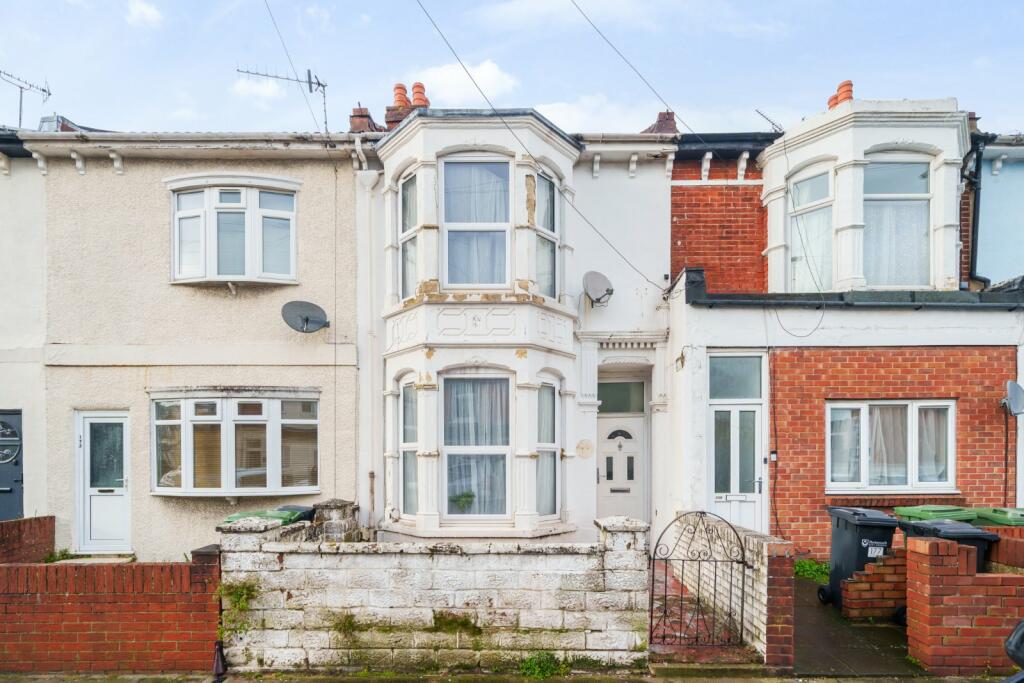 3 bedroom terraced house for sale in Chichester Road, Portsmouth, Hampshire, PO2