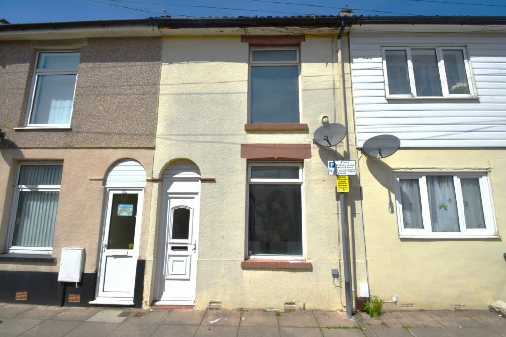 2 bedroom terraced house for rent in Byerley Road, Fratton, Portsmouth, Hampshire, PO1
