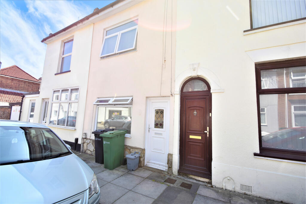 3 bedroom terraced house for rent in Malta Road, Portsmouth, PO2