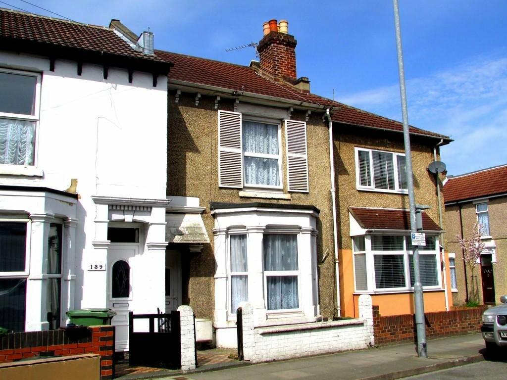 Main image of property: Stamshaw Road, Portsmouth, PO2