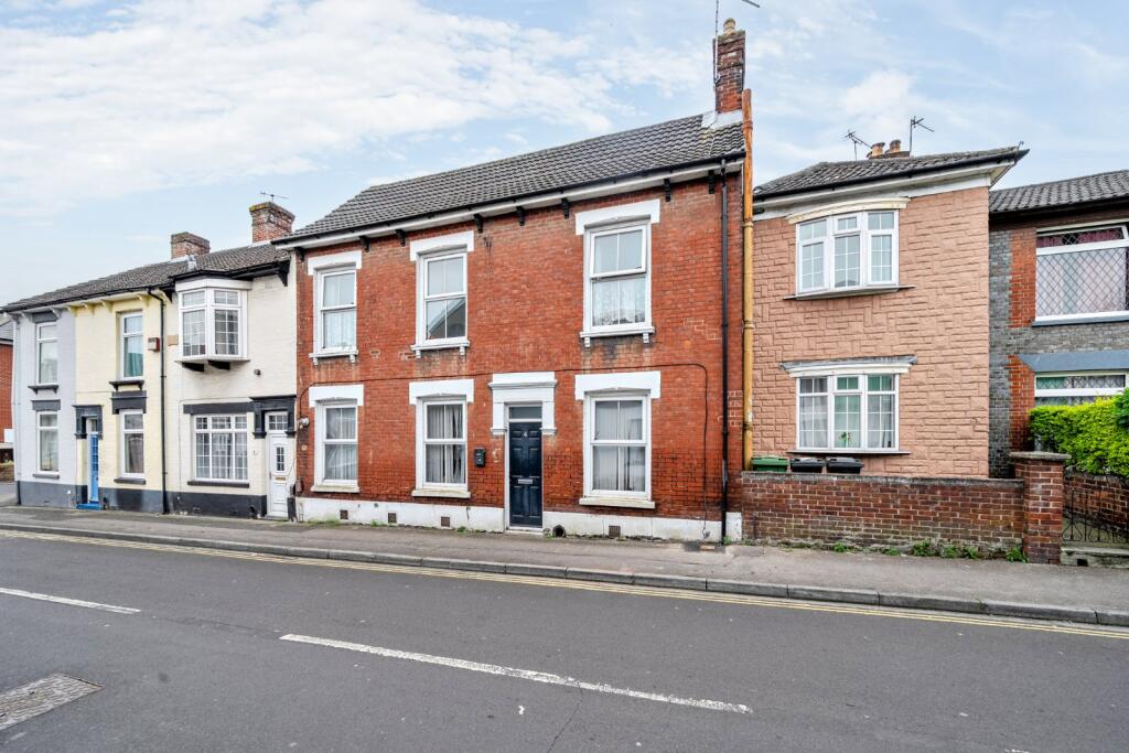 Main image of property: Magdala Road, Cosham, Portsmouth, Hampshire, PO6