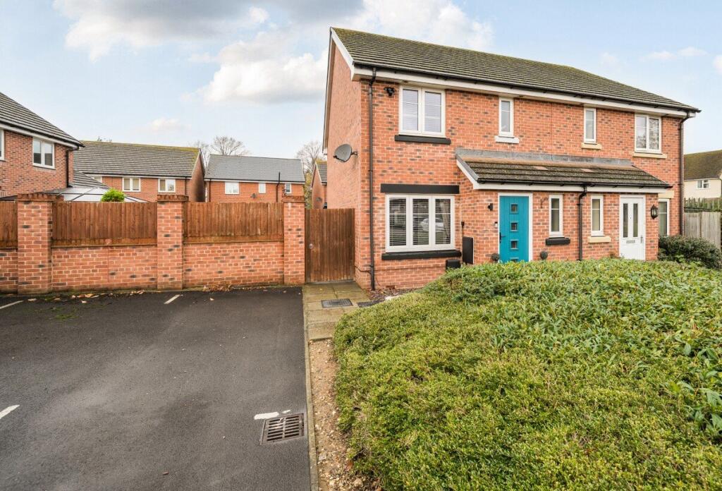 Main image of property: Hirst Road, Drayton, Portsmouth, Hampshire, PO6