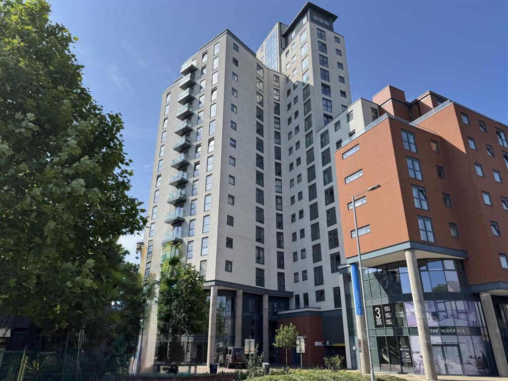 Main image of property: The Winerack - waterfront, Ipswich