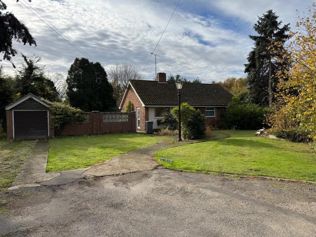 Main image of property: Elmham Drive, Nacton, Ipswich