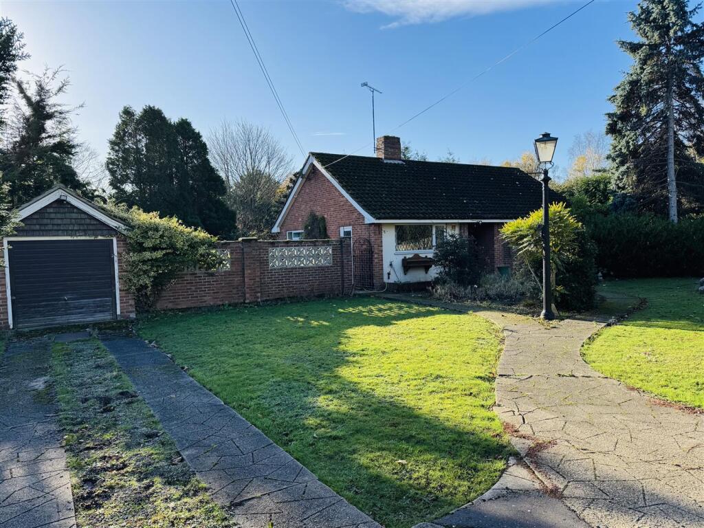 Main image of property: Elmham Drive, Nacton, Ipswich