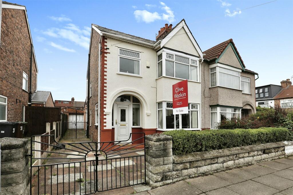 3 bedroom semidetached house for sale in Cranmore Avenue, Crosby