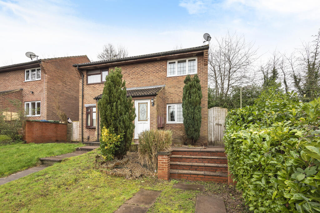 Main image of property: Hengrove Close, Headington, OX3