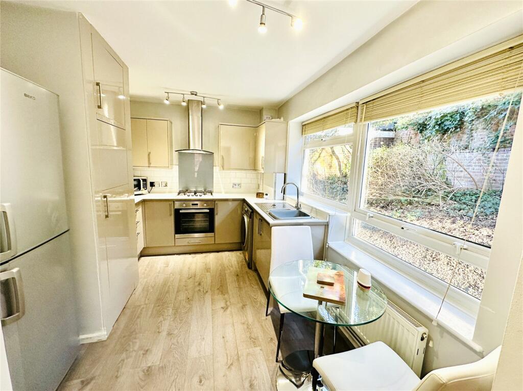 Main image of property: Ashley Lane, Croydon, South Croydon, CR0