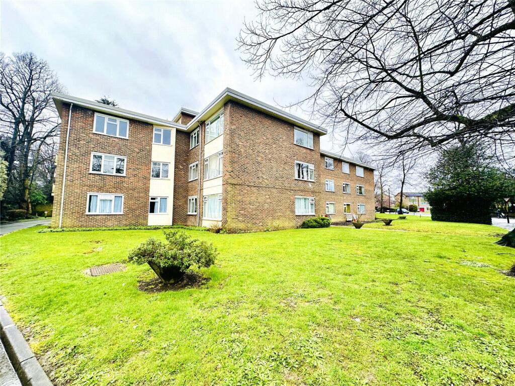 Main image of property: Bramley Hill, South Croydon, Croydon, CR2