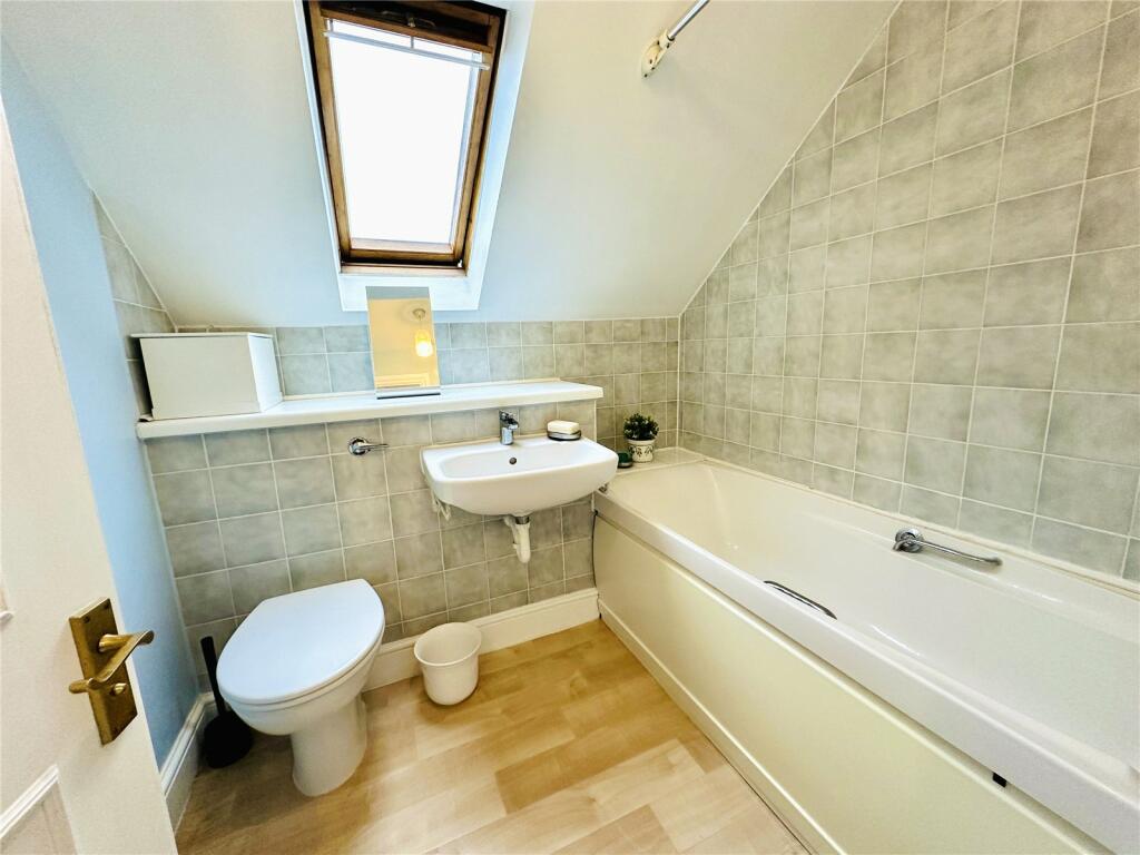 Additional property image - Steep Hill, PARK HILL, EAST CROYDON, CR0