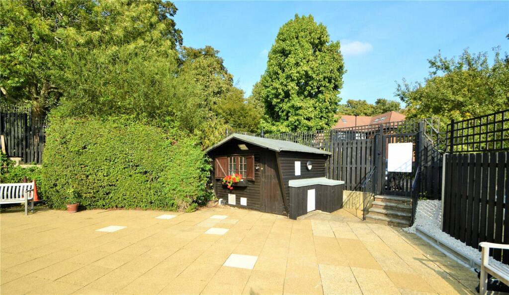 Additional property image - Steep Hill, PARK HILL, EAST CROYDON, CR0