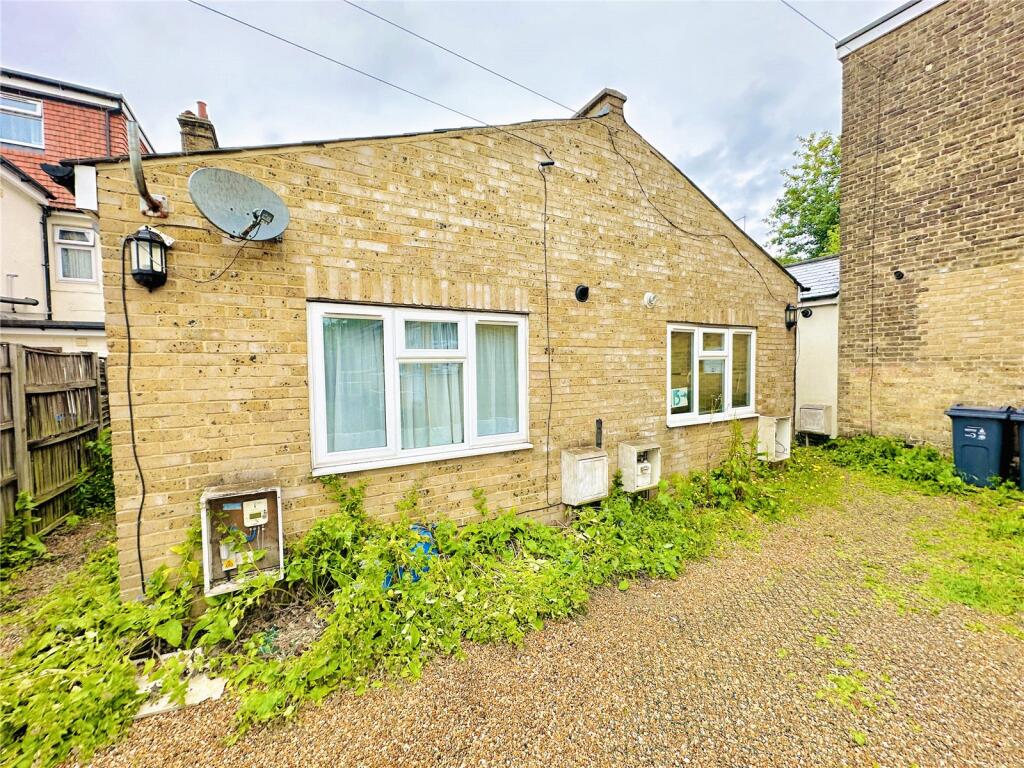 Main image of property: St. Peters Street, South Croydon, CR2