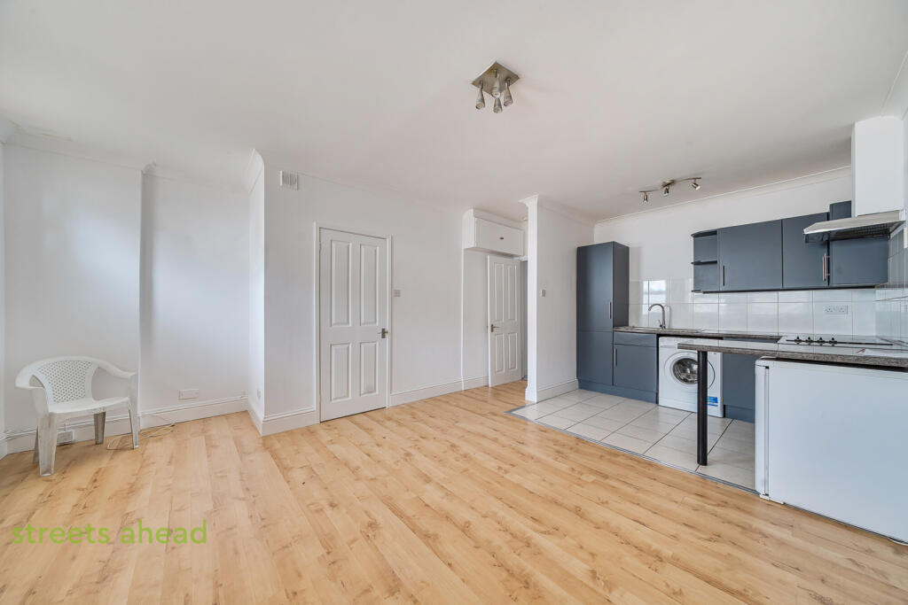 Main image of property: Croham Road, South Croydon, CR2