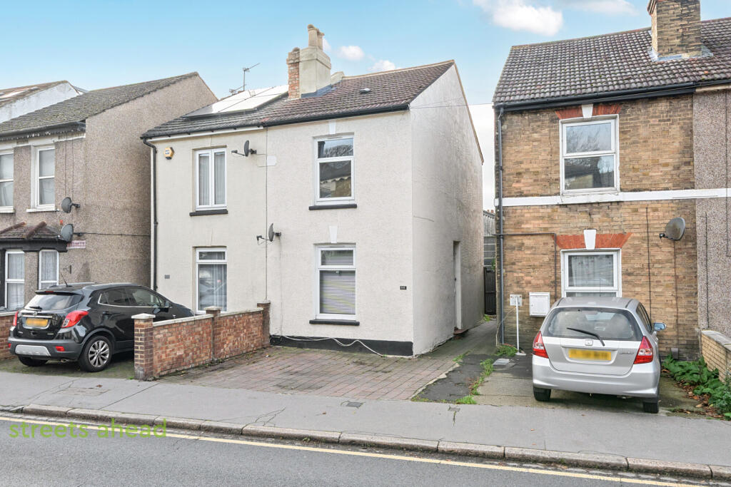 Main image of property: Selsdon Road, South Croydon, Surrey, CR2