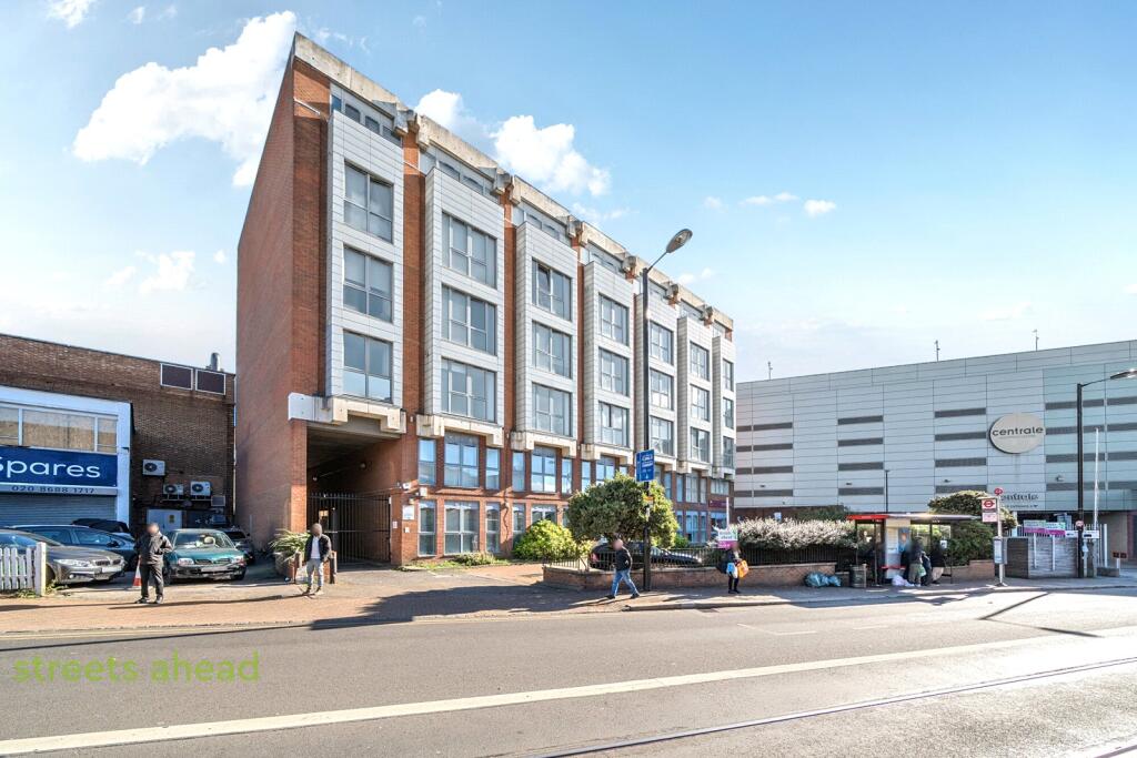 Main image of property: Tamworth Road, Croydon, CR0