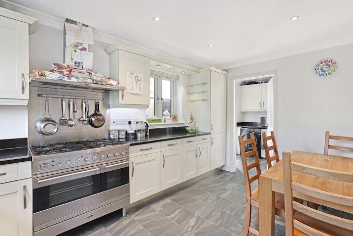 Additional property image - Mill Grove, High Ongar, CM5