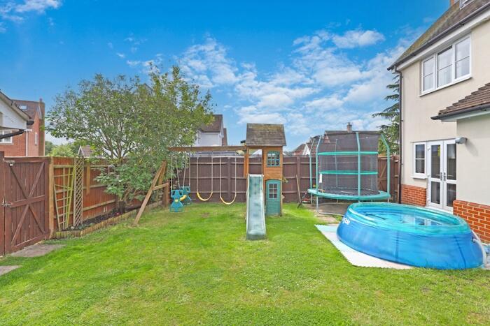 Additional property image - Mill Grove, High Ongar, CM5