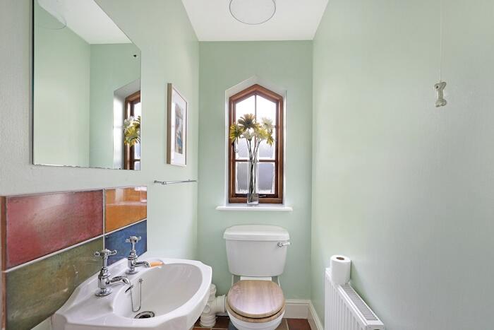 Additional property image - Stony Lane, Bobbingworth, CM5