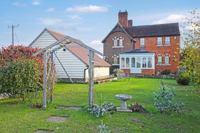 Additional property image - Stony Lane, Bobbingworth, CM5