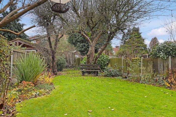 Additional property image - Longfields, Ongar, CM5
