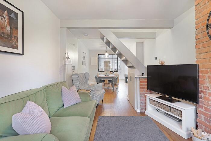 Additional property image - Cloverley Road, Ongar, CM5