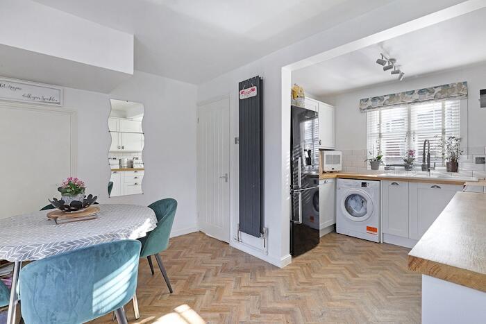 Additional property image - Milton Crescent, Ongar, CM5