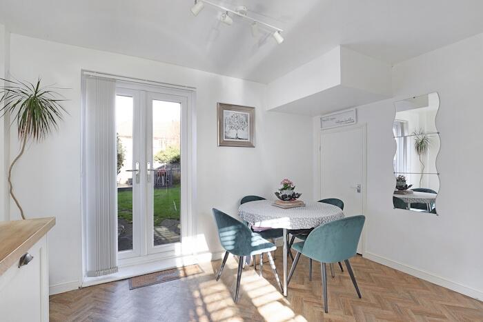 Additional property image - Milton Crescent, Ongar, CM5