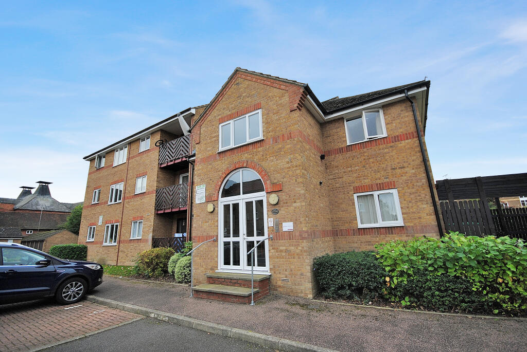 Main image of property: Braziers Quay, Bishops Stortford, Hertfordshire, CM23