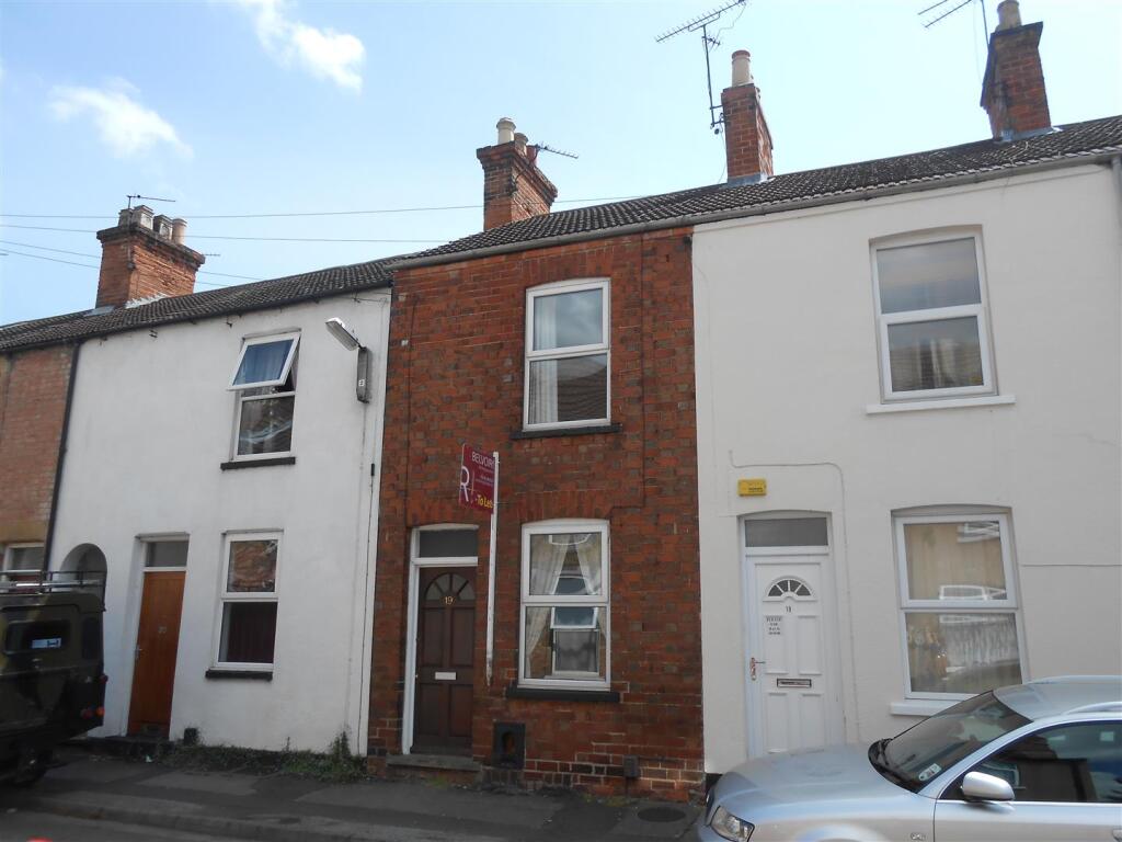 Main image of property: Newnham Road, Newark, NG24