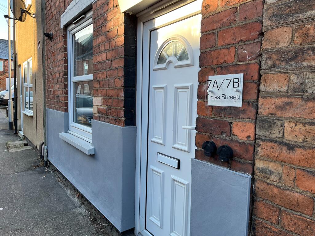 Main image of property: Cross Street, Newark, NG24