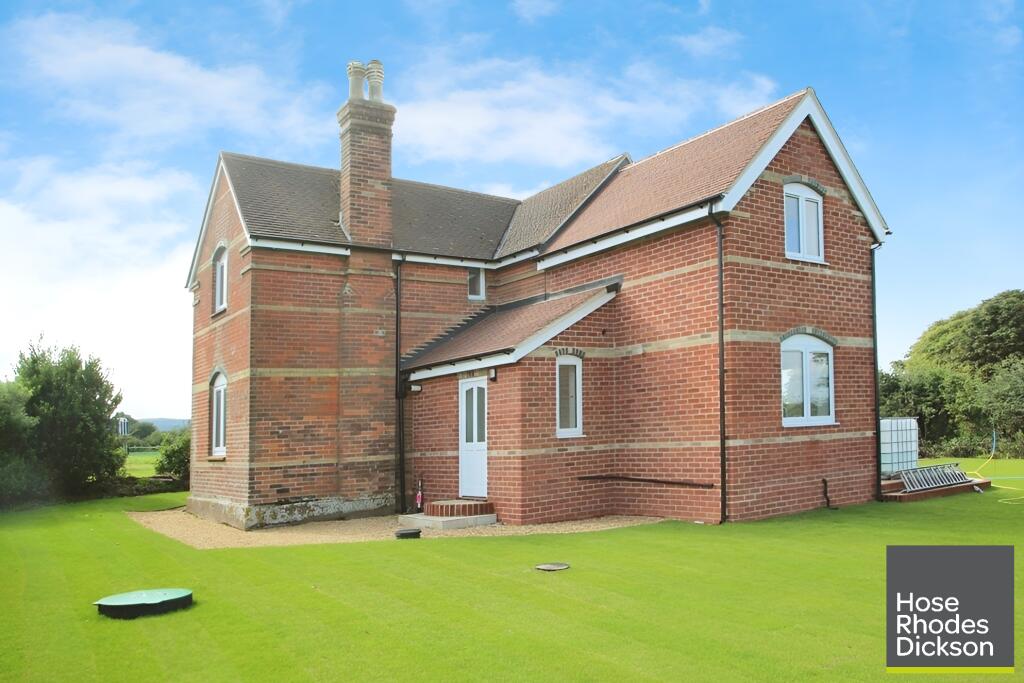 Main image of property: Hale Common, Newport, PO30