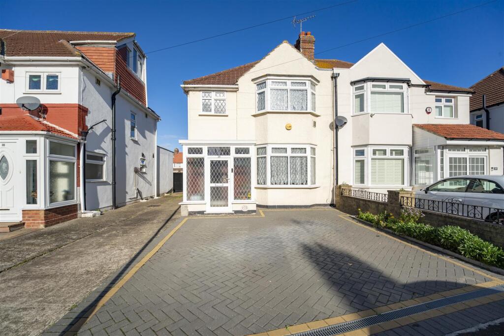 Main image of property: Connaught Avenue, Hounslow